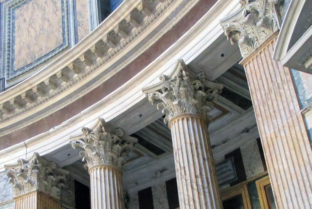 Pensión Pantheon 15 *
